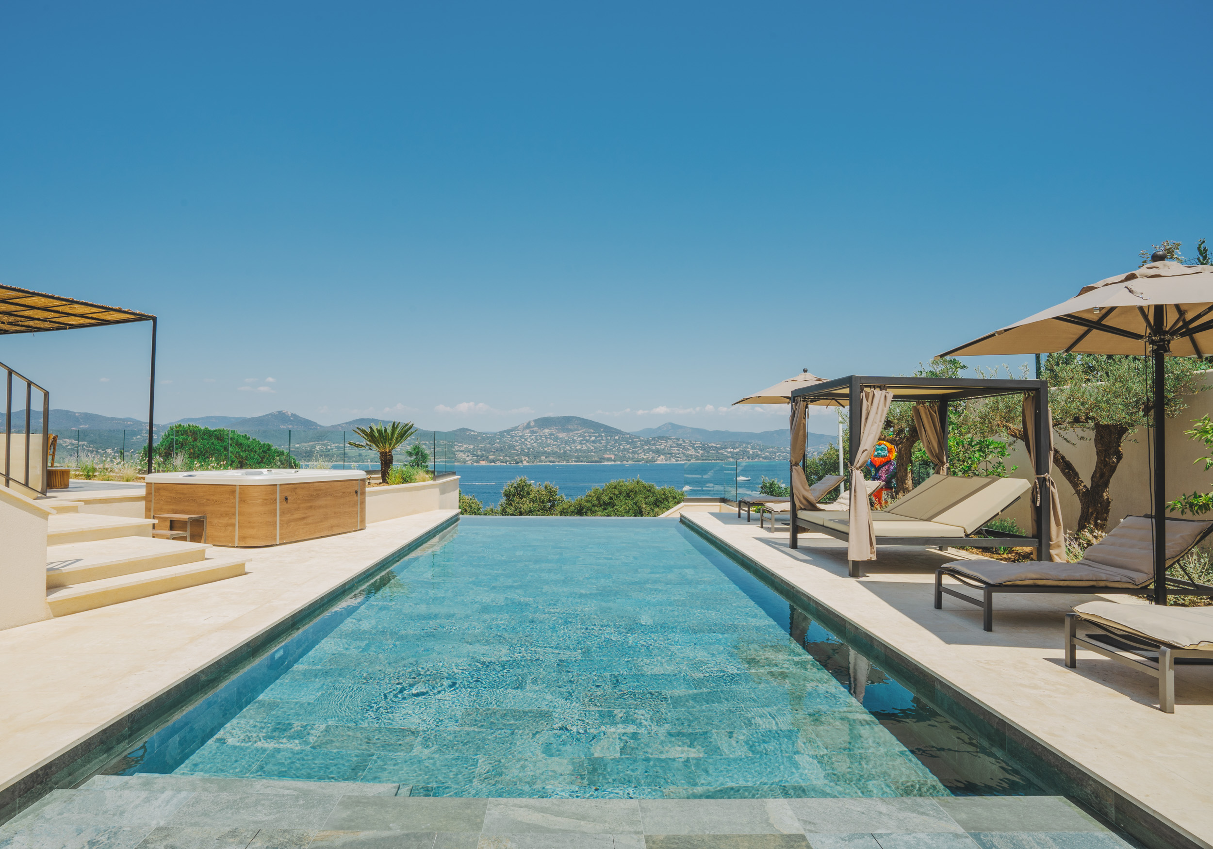 Bayview Bliss — St. Tropez & Villages