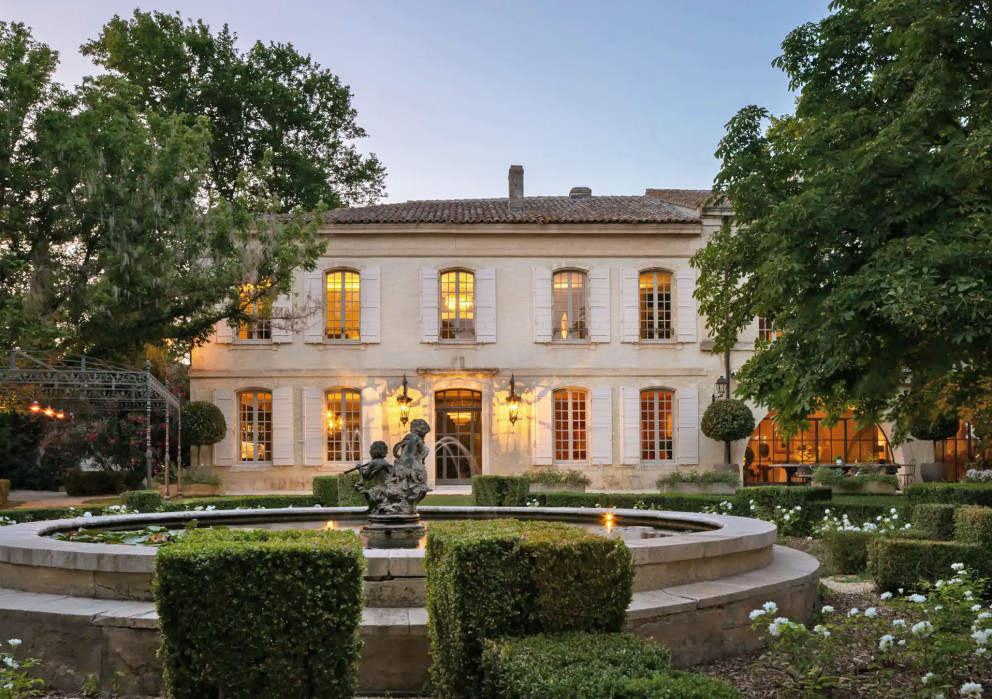 Domaine Du Moulin — Saint-Remy-de-Provence