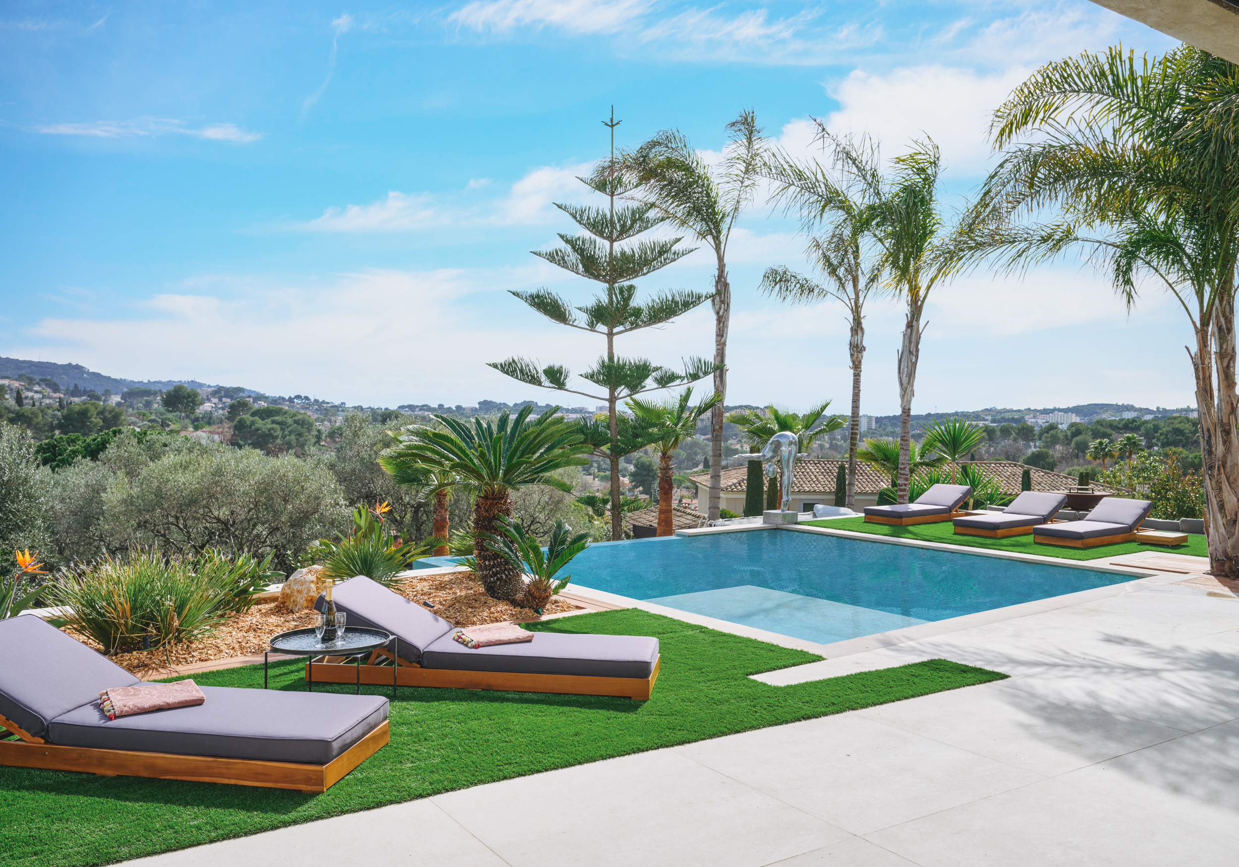 Villa Emeraude — Mougins & Villages